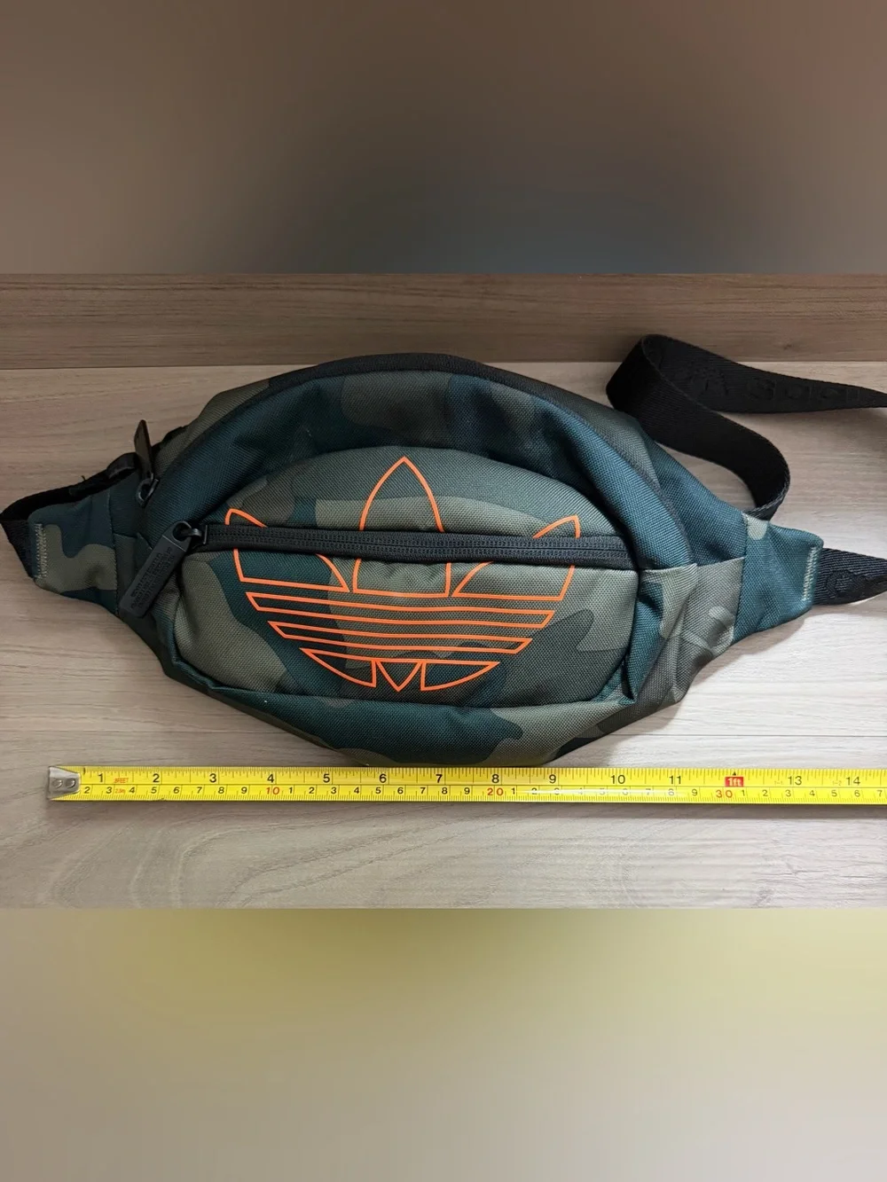 N/A adidas originals